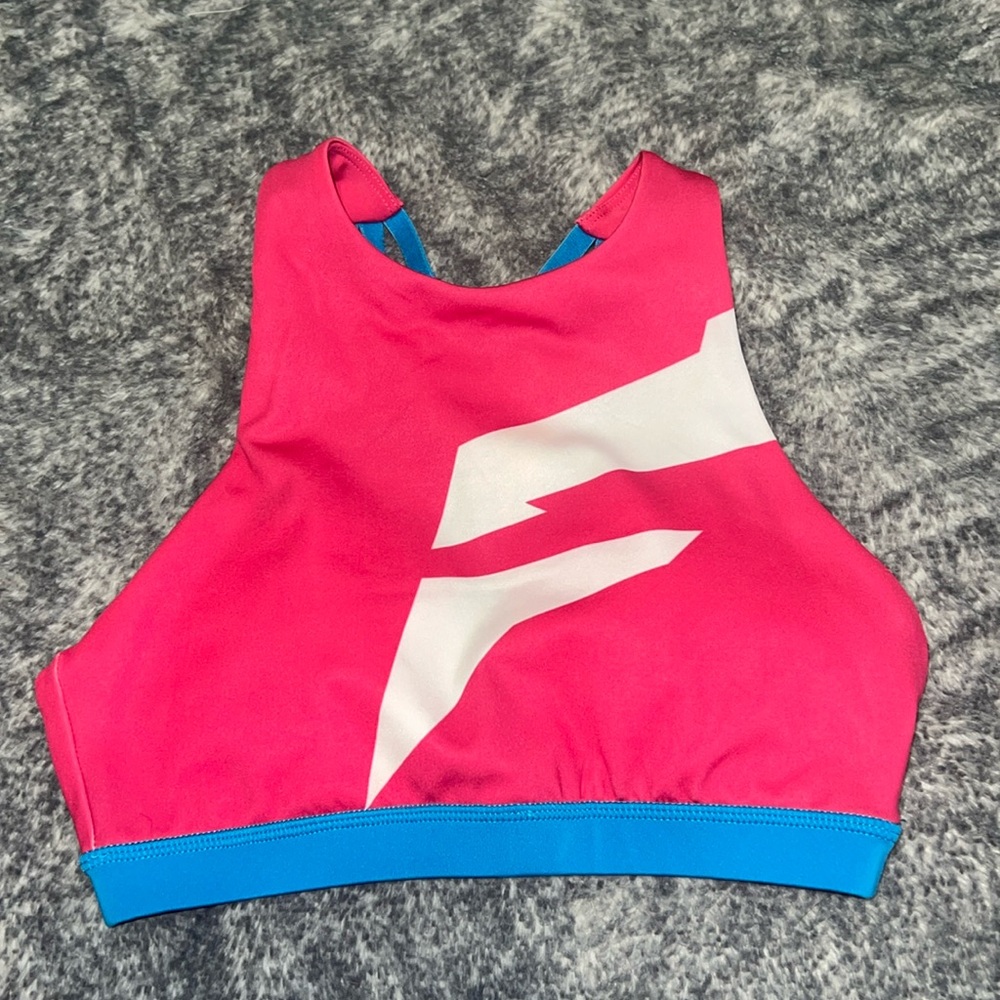 Flag nor flag sports bra
